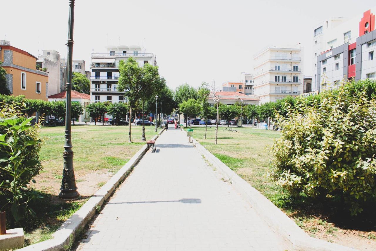 Sunlight - Volos City Center Spacious Modern Apartments Exterior foto